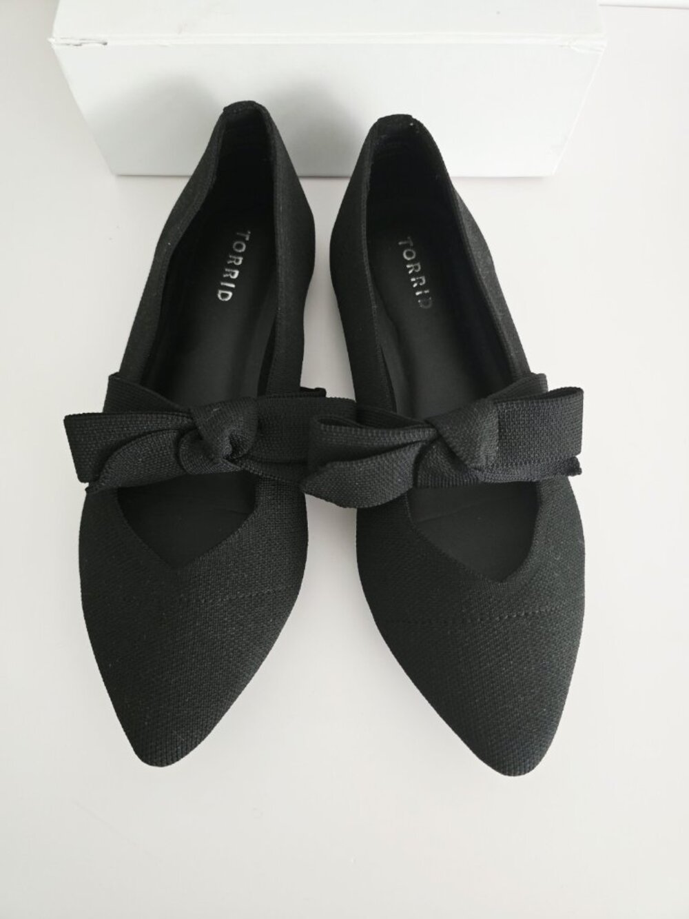 Torrid Black Knit Mary Jane Bow Pointed Toe Flats 9.5 WW Shoes Extra Wide Womens